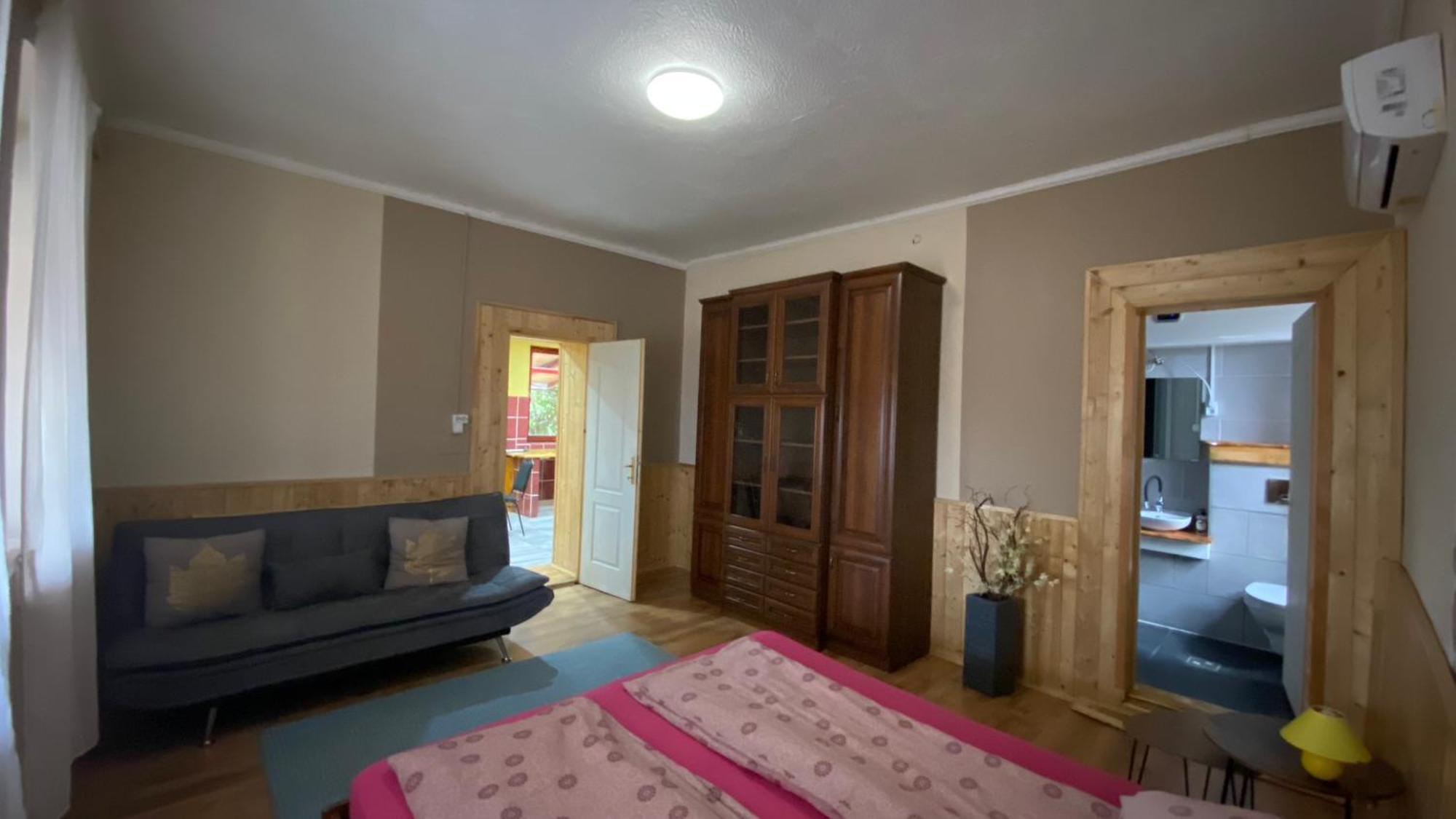 Dobo Tanya Villa Roszke Buitenkant foto